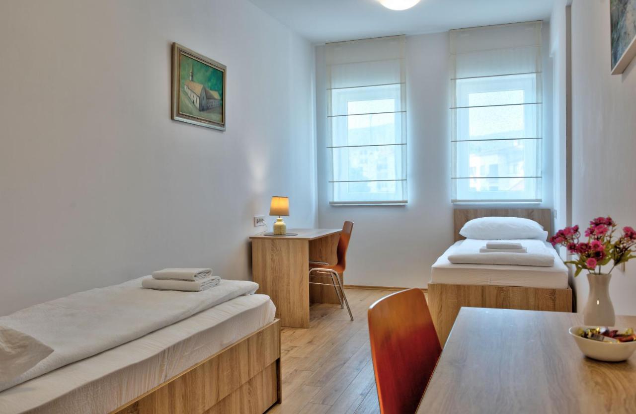 Hotel Dompes Mostar Eksteriør bilde