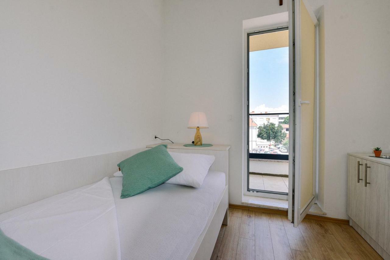 Hotel Dompes Mostar Eksteriør bilde
